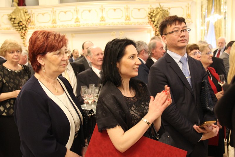 17M- 214.JPG